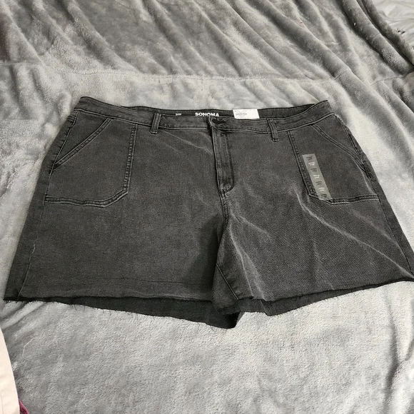 Sonoma womens. plus high rise jean cutoff shorts sz 24w nwt - Picture 1 of 2